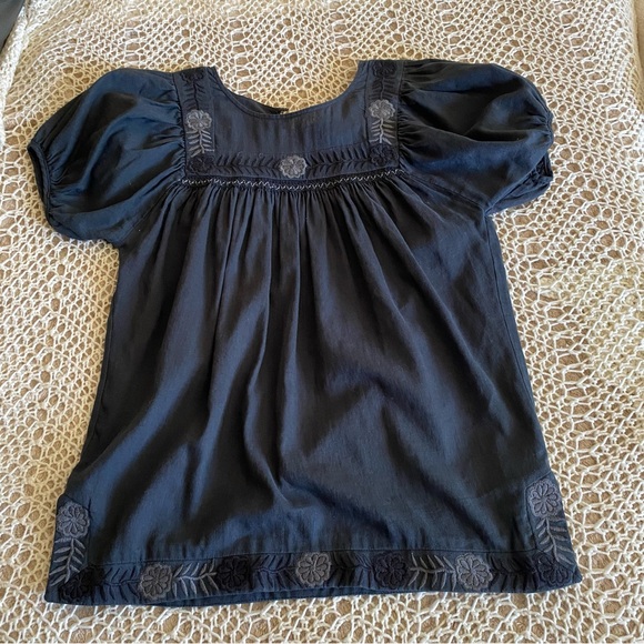 Linen Short Sleeve Peasant Dark Blue Top Embroidered Flowers Size Large - Picture 8 of 17